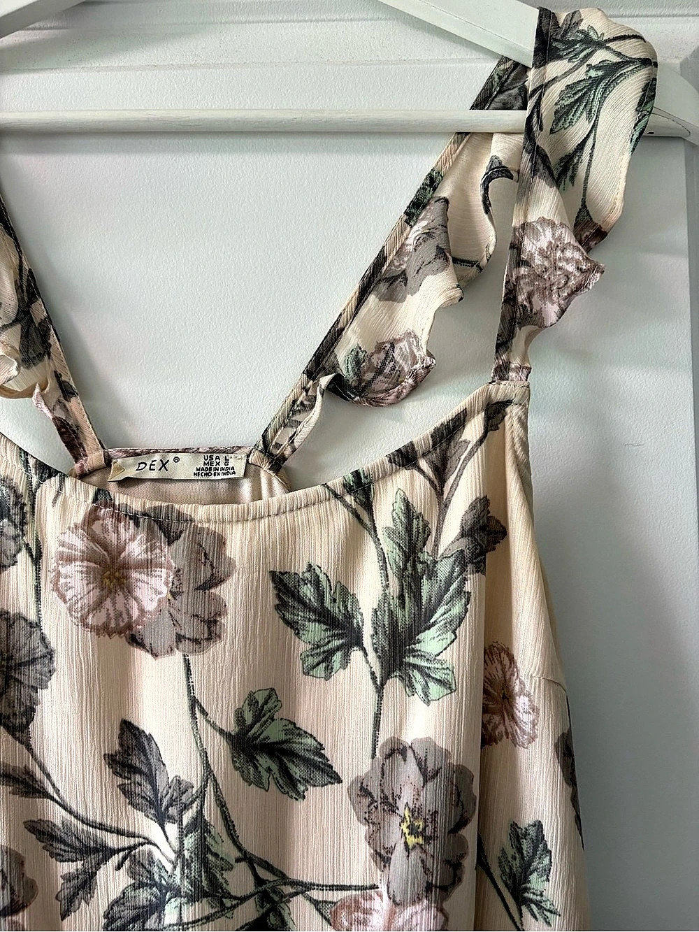 Dex Floral Ruffle Dress - Picture 3 of 4